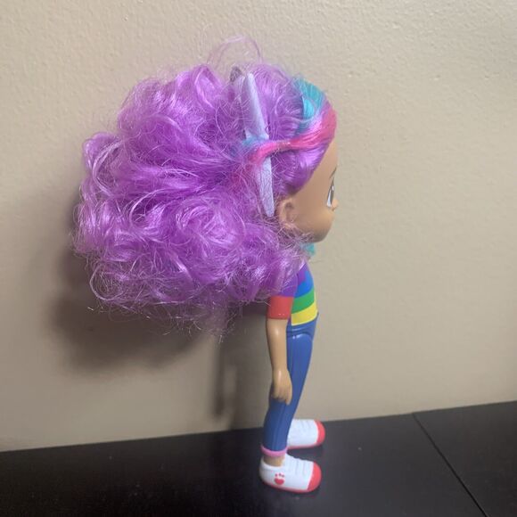 Gabby's Dollhouse Rainbow Gabby Deluxe Craft Doll - Picture 4 of 6